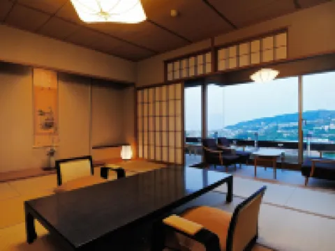 青山やまと 伊東のホテル