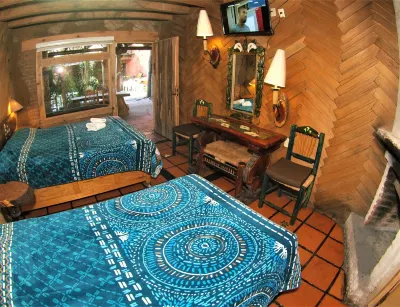 Hotel Cabaña Los Ruiseñores Hotels near Mercado Municipal