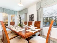 Grande Villa 6 Bedroom Hotels in Davenport