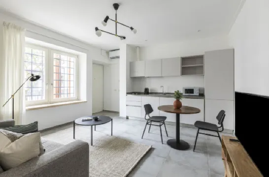 ボブ W ローマ サン ロレンツォ