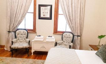 Bauhenia Guesthouse