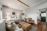 Eikendal Lodge