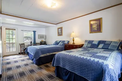 Lloyd's on the River Country Inn by OYO