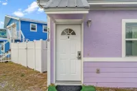 5218 Beach Dr A Hôtels à : Lower Grand Lagoon