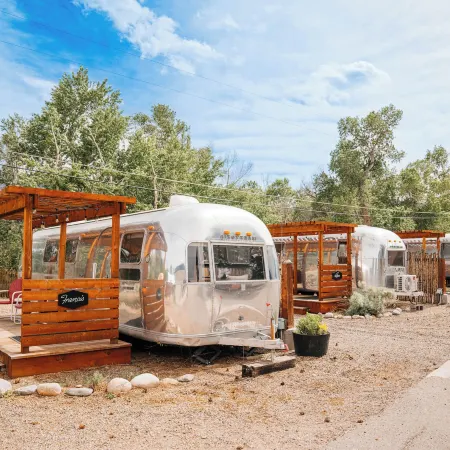 Amigo Motor Lodge