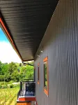 Wesbert Winery & Guest Suites Отели в г. Пентиктон