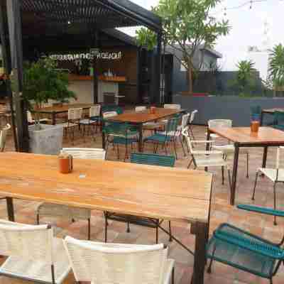Hotel Concierge Plaza Colima Dining/Meeting Rooms