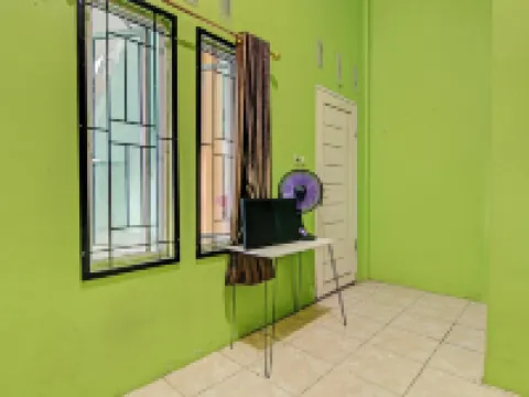 Hotel O Penginapan Syafira Near Perumahan Mustamindo Permai 1 Hotels in Kampar Regency