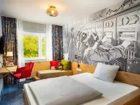TinyTwice Hotel Bonn Hotels near Godesburg