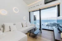 GM Luxury Suites & Spa Hotels in Vigla