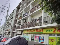 Kaseldorzhostel Transient at Moonwalk Paranaque Miniso 주변 호텔