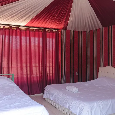 Glamping at Wadi Rum under the Sun