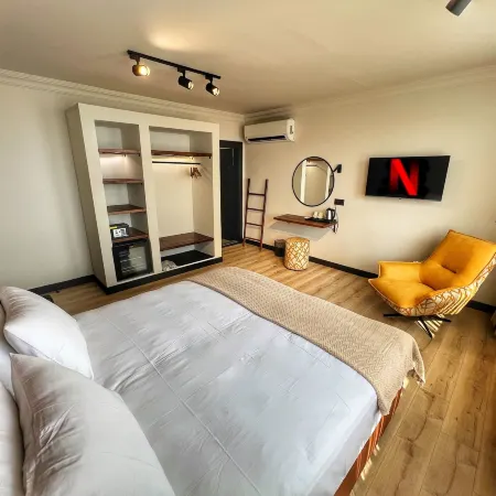 Oji Boutique Hotel