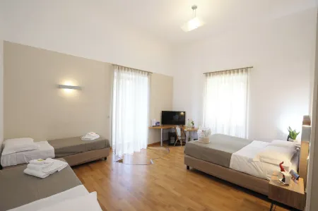 Lungomare Suite & Spa Отели рядом с достопримечательностью «Парк Вирджилиано»