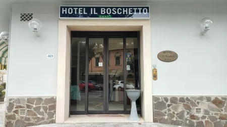 Hotel Il Boschetto Отели в г. Пистойя