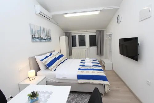 Studio Sunny Hotels in Bale