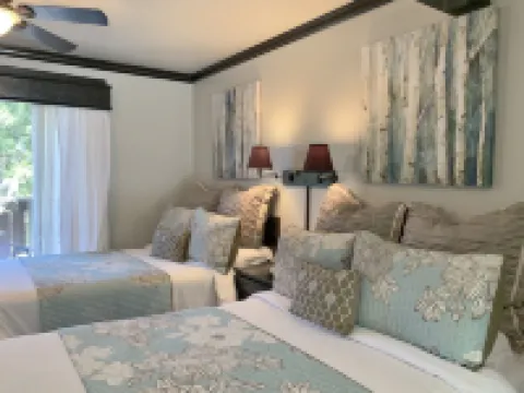 The North Shore Inn Hotels in Crestline