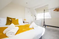 The Cottage at Gildridge Private Hot Tub Hotels in Halland