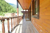 Hirande Uzungöl