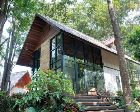 บ้านสวนภูพิมาน โรงแรมในอำเภอ จอมทอง