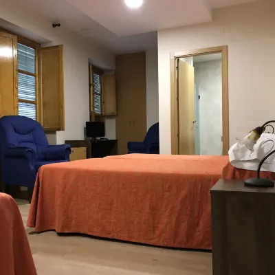 Hosteria de Rafi Các khách sạn ở Luque