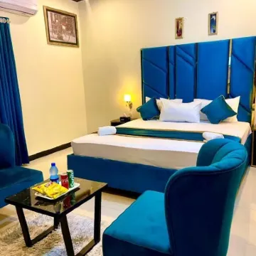 Go Guest House Lahore Hotels near Eiffel Tower Bahria Town Lahore
