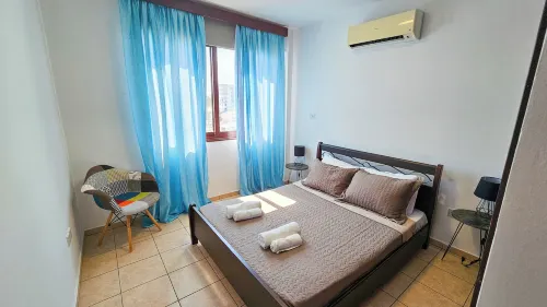 Sunlit Cozy Apartment Hotels in Perivolia
