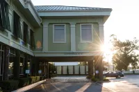 Town & Country Inn and Suites Hotels near Costco Wholesale