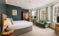 Hewitt's Restaurant & Rooms Hotel a Newport