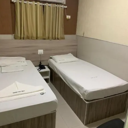 Hotel Uzi Mar