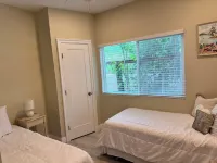 Adorable 4 Bedroom Guest House WPool + Jacuzzi 蘭奇奧伯納多/卡梅爾山住宿飯店