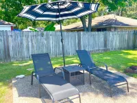 Private Pool, Game Room, King Bed, Sleeps 10, Baytown Home with WiFi & Parking Hotel dekat Baytown Historical Museum
