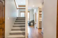 Gas Fireplace and Outdoor Patio with Grill - Charming Mountain Retreat