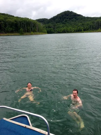 WiFi & Pet Friendly - Alice Rocks near Cave Run Lake & Red River Gorge!