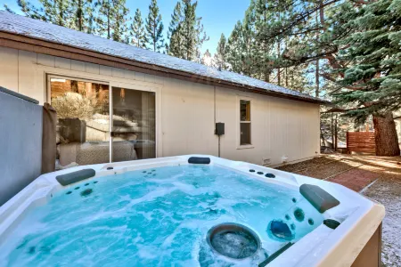 lx21 Beautiful Tahoe family Home