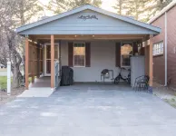 Quaint Downtown Charmer in Heart of Meeker, CO 리오 블랑코 카운티 호텔