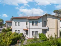 Venezia Hotels near Puccini Festival Foundation