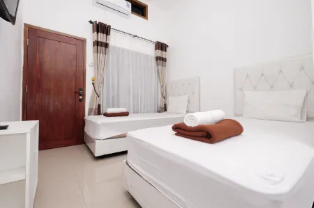 Sandi Guest House Syariah by Sinergi