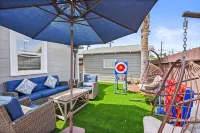 Firepit, Game Room & BBQ - Family-Friendly Home