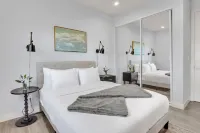 Rooftop Deck and Spacious Outdoor Areas - Elegant Haven