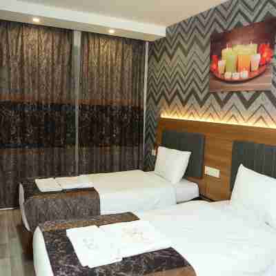 BIANCA Deluxe Hotel Van Rooms