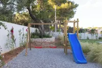 Kallisti Stay Hotels in Artemida