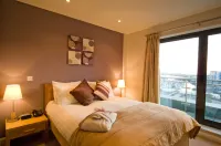 Liberty Wharf Apartments Hotel di Saint Helier