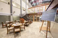 Sunstar Residency & Food Plaza Pala