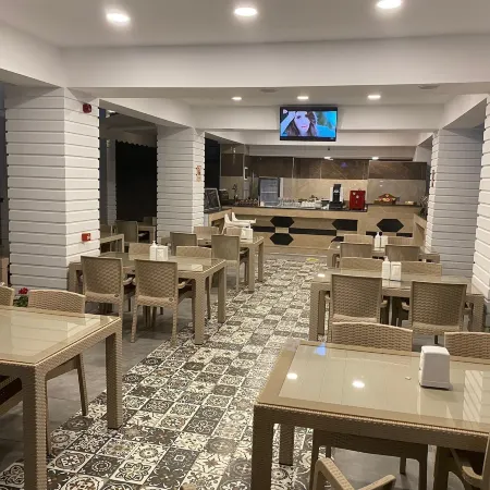 Miyas Luxury Hotel