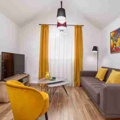 42° North Apartments Rooms