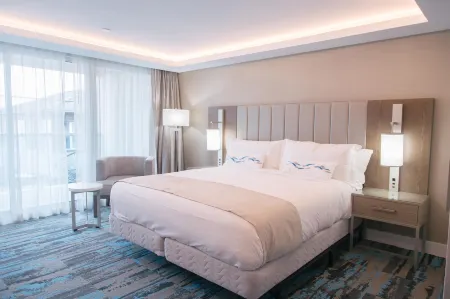 H2O Hermosa Отели рядом с достопримечательностью «Hermosa Beach Pier»