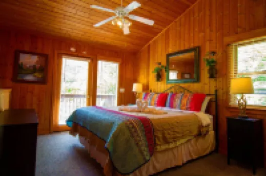 冒煙水域霍斯提瓦飯店