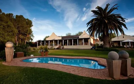 Thylitshia Villa Отели рядом с достопримечательностью «Highgate Ostrich Show Farm»