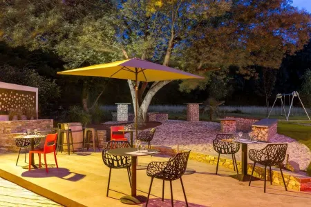 Best Western Hotel Nuit de Retz Отели в г. Сент-Эньян-Гранльё